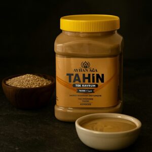 Tek kavrum doğal susam tahini açık renk ve hafif aromalı